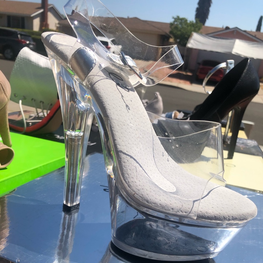 Clear Pumps